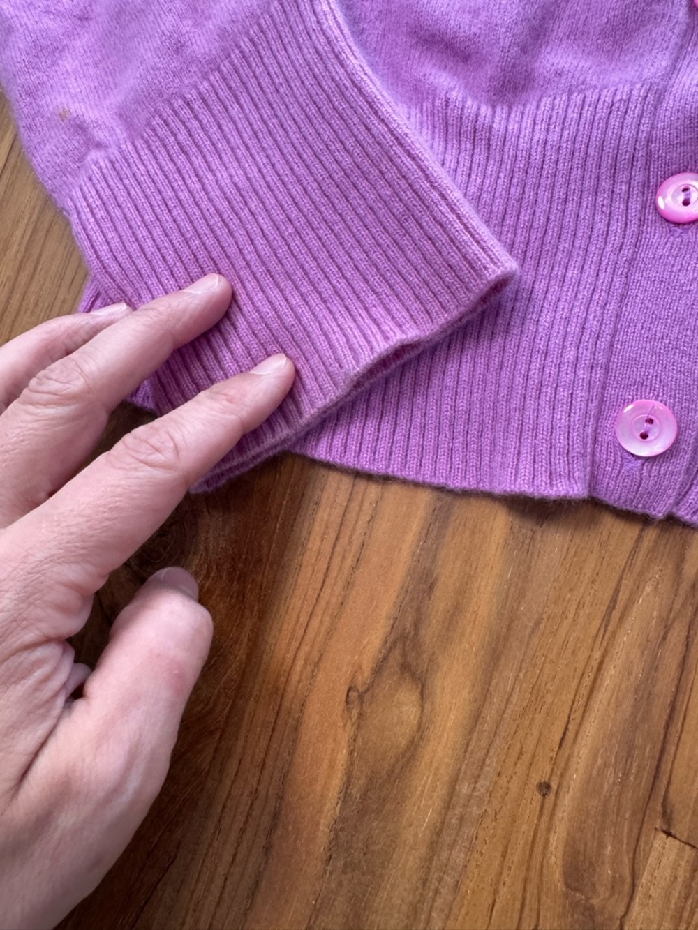 Classiques Entier Cashmere Cardigan Sweater Women’s Medium Purple - Picture 6 of 11